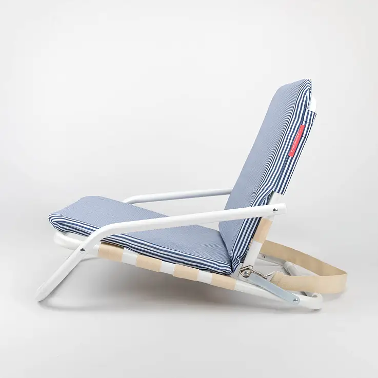 Mide 62 x 51,5 x 49 cm