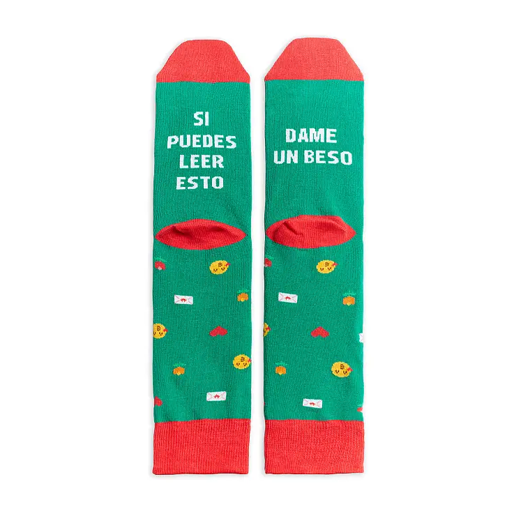 Y el mensaje: Si puedes leer esto dame un beso