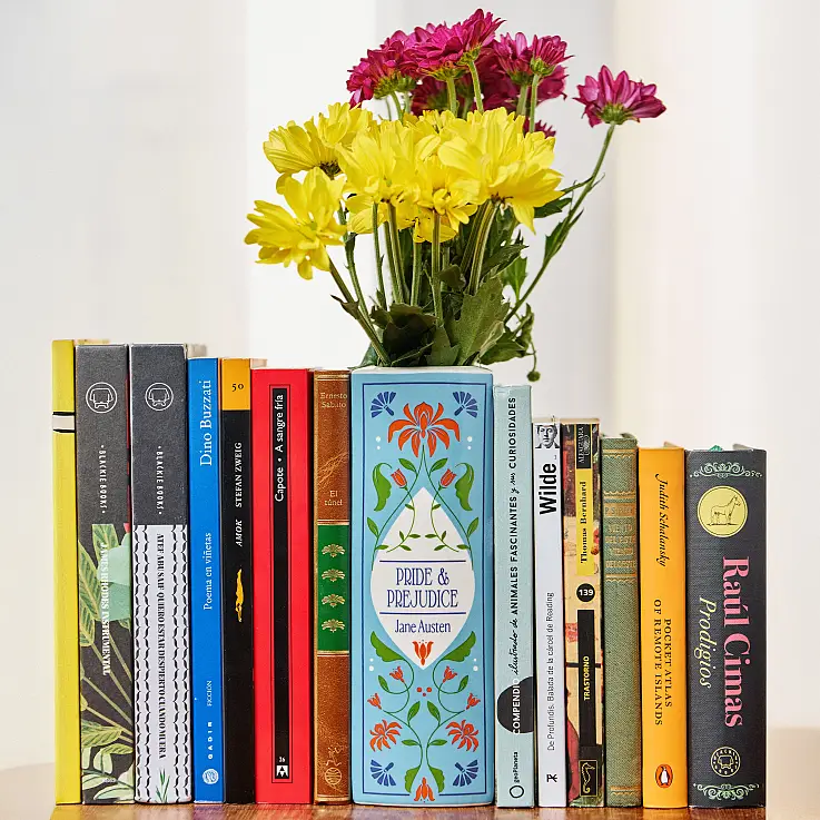 Fabricado en cerámica