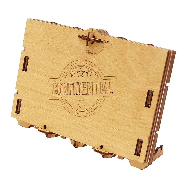 Fabricado en madera de abedul