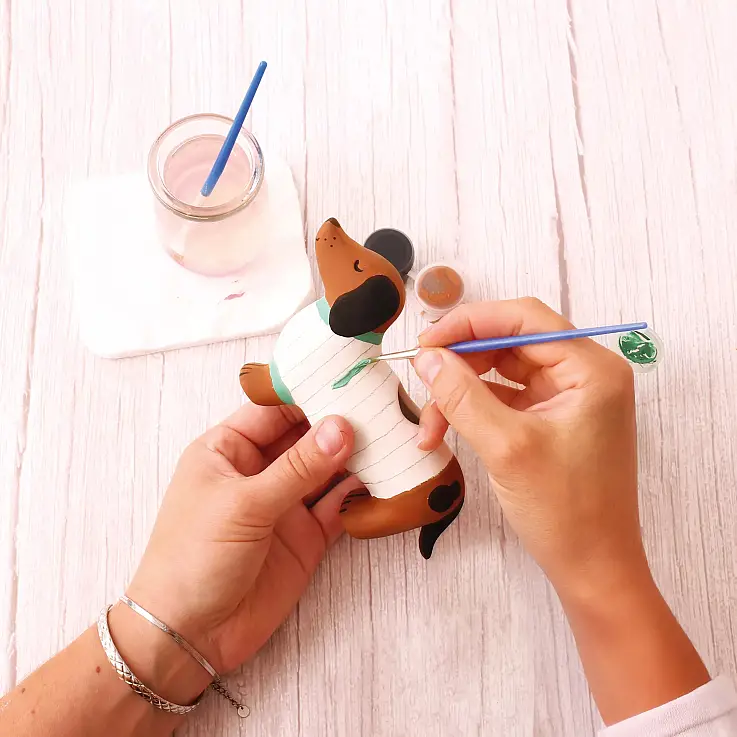 Perro salchicha de cerámica para pintar