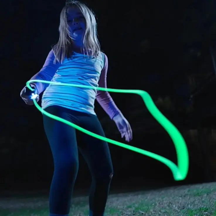 Recargable con cable USB-C (incluido)