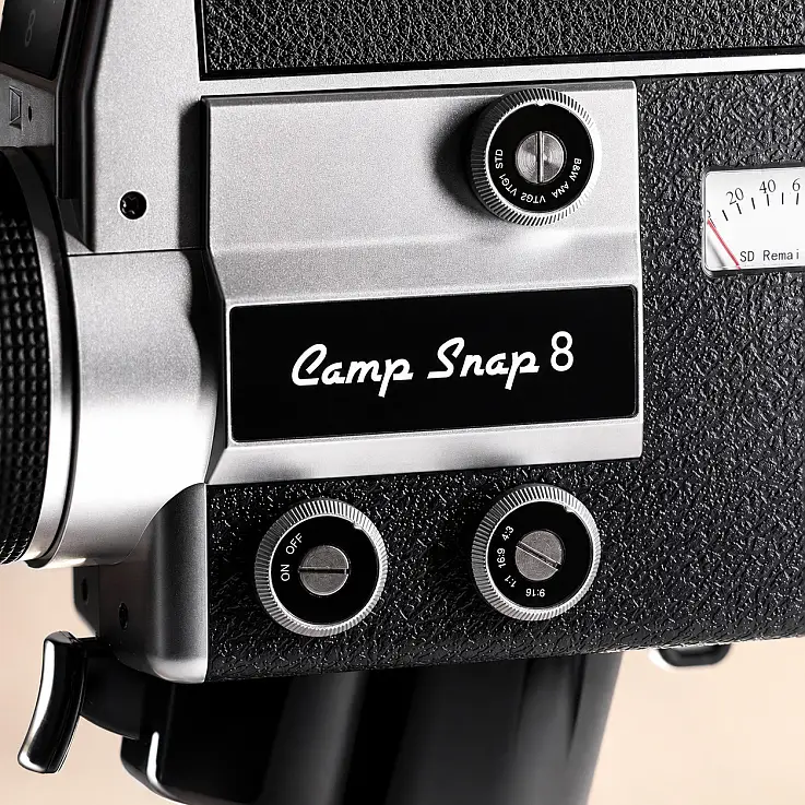 Cámara de vídeo digital inspirada en las cámaras Super 8