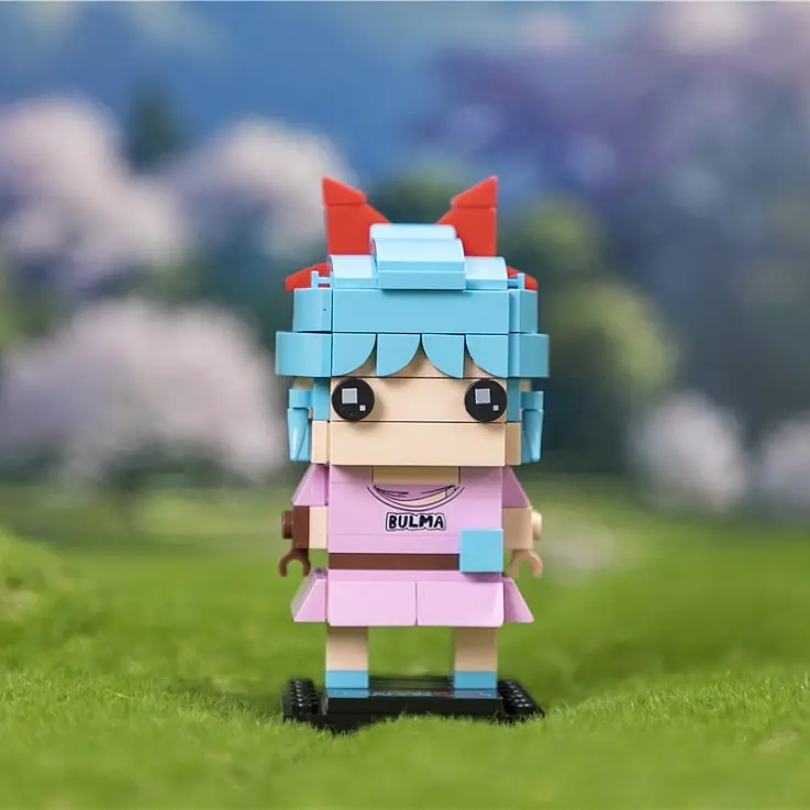 Figura de Bulma para montar pieza a pieza