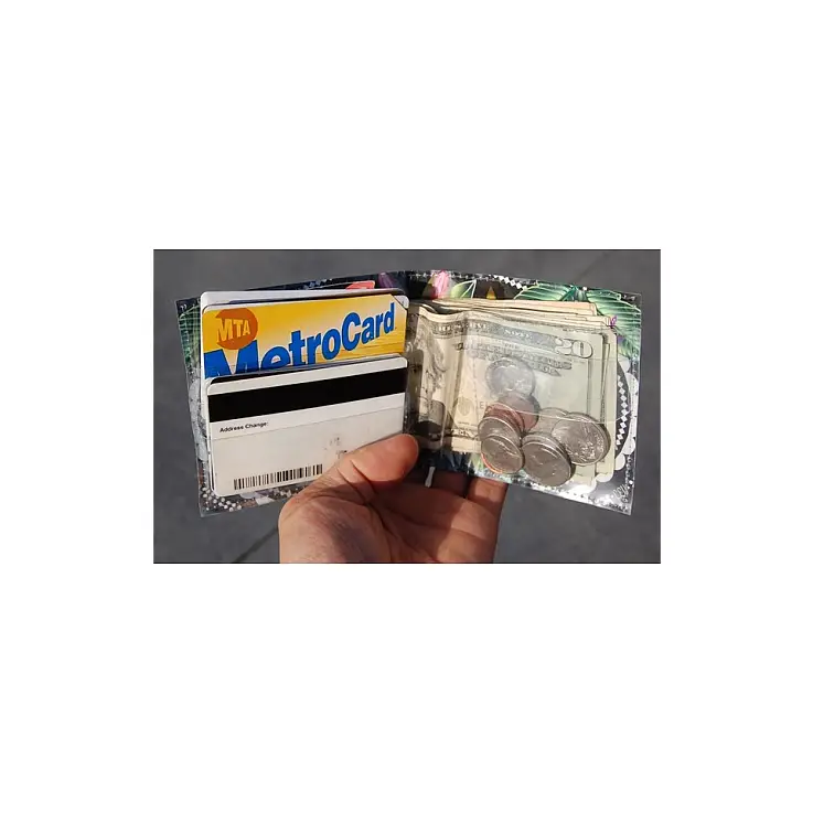 Todo esto y más en tu cartera Poketo Upso