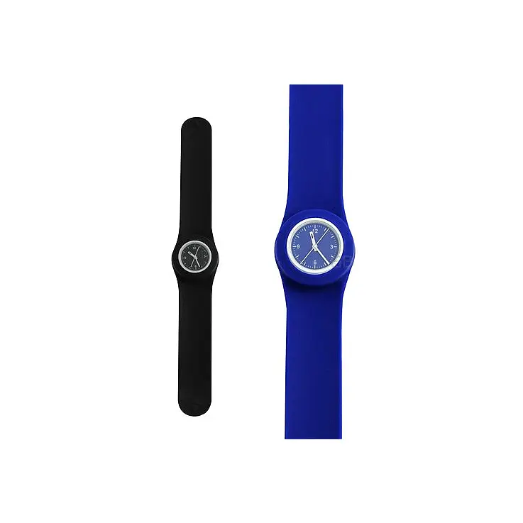 Disponible en negro y azul