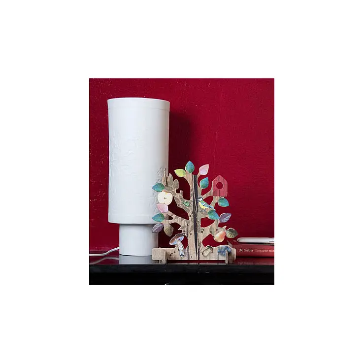 Es un árbol muy decorativo
