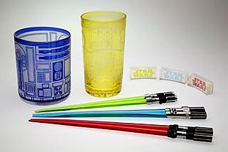 Kit completo Star Wars con vasos RD2D Y C3PO