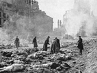 Dresde tras los bombardeos del 13 de febrero de 1945